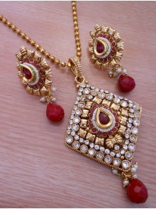 Polki Pendant Set